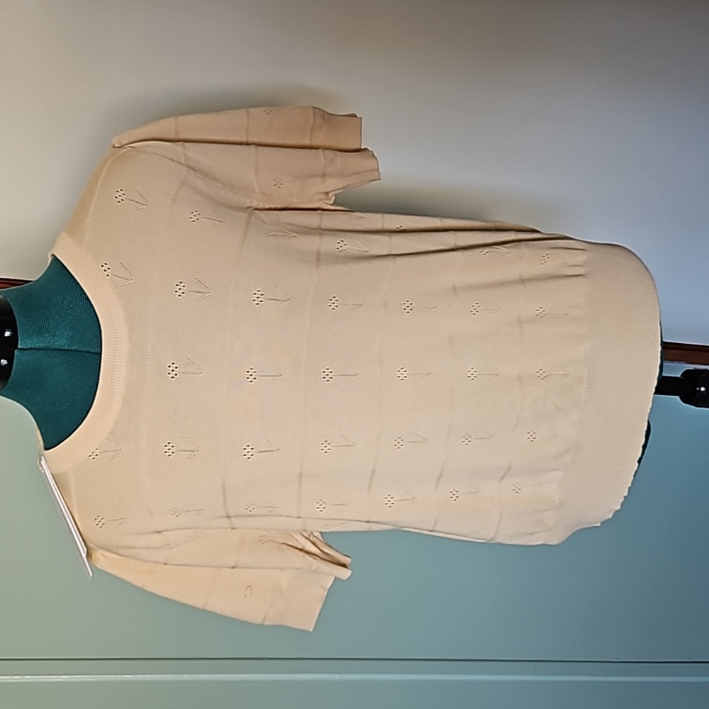 NWT Retro style Casual sweater